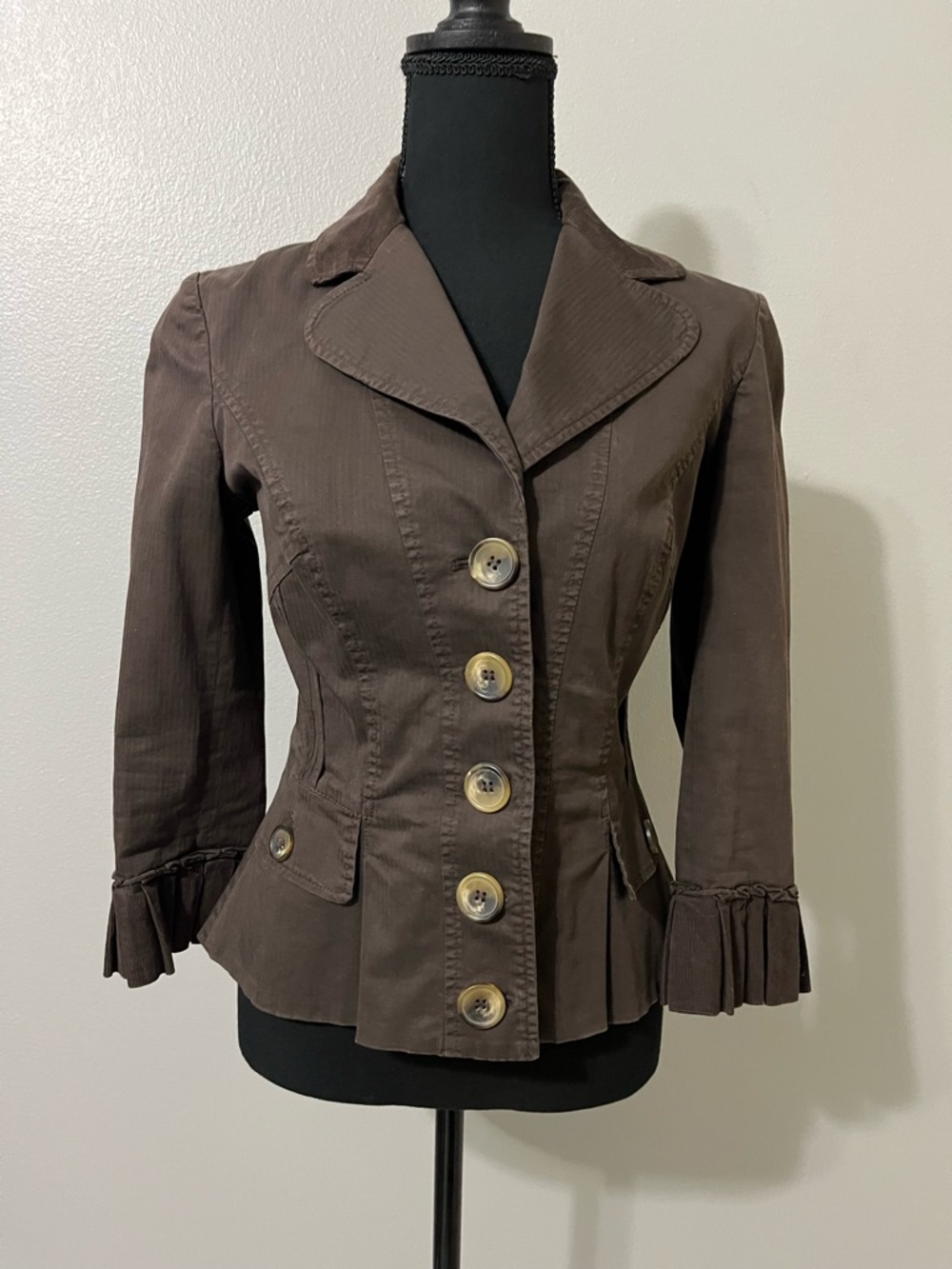 D&G Brown cotton jacket. Size 42 (8/10) Pre-Owned Condition-Good